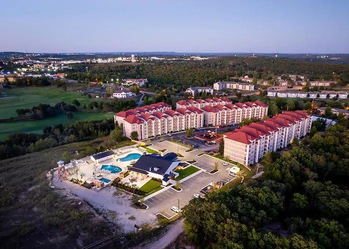 Grand Crowne Resort